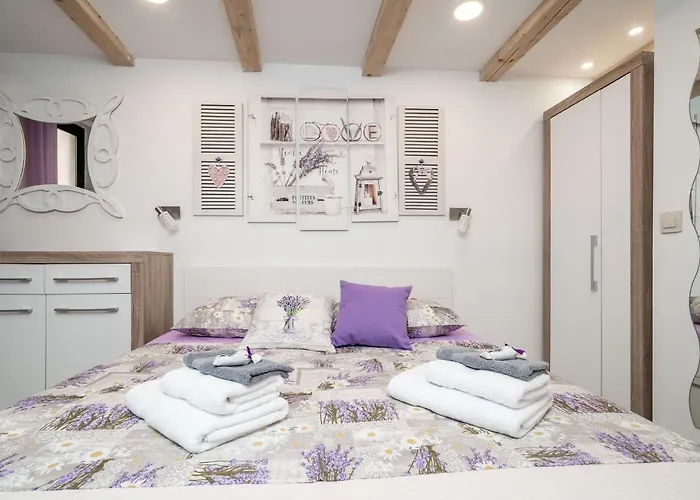 Lavender Room
