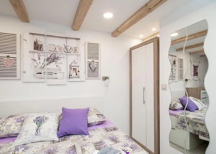Lavender Room